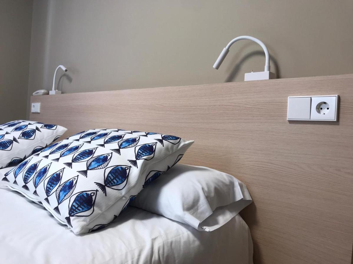 Hotel Baltico 2 Estrellas Luarca Luaran gambar